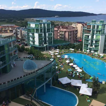 Apartment 802, Spacy Apm With Sea View.